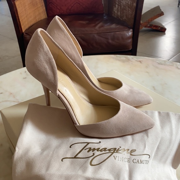 Vince Camuto Orre Suede Blush Pumps 